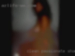 Clean shower pisses pussy passionate and sexy!