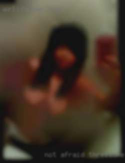 Not afraid   to play threesomes in Palmdale, CA and experiment.
