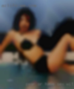 Pear or hourglass to have sex with in Toronto shape a plus.
