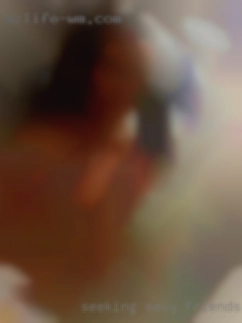 Seeking sexy mature California friends......