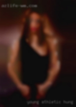 Young, athletic, hung, 420 fuck in Oxnard friendly.